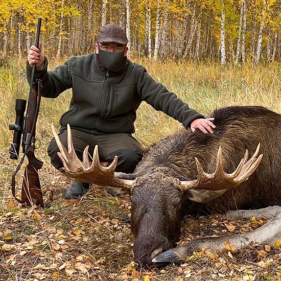 European Moose hunting in Russia very succesful! ProfiHunt ProfiHunt